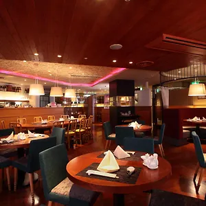 Hotel Plaza, Osaka